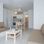 Cleopatra Seaside Homes, Logaras, Paros Appartamento
