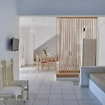 Cleopatra Seaside Homes, Logaras, Paros Apartamento *