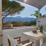 Cleopatra Seaside Homes, Logaras, Paros Apartamento
